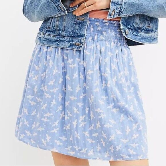 LOFT Butterfly Smocked Skirt Blue Size L - Picture 1 of 7